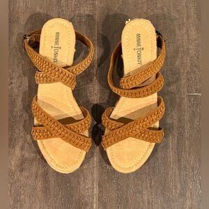 Minnetonka Women's Brown Leather Braided Sandals